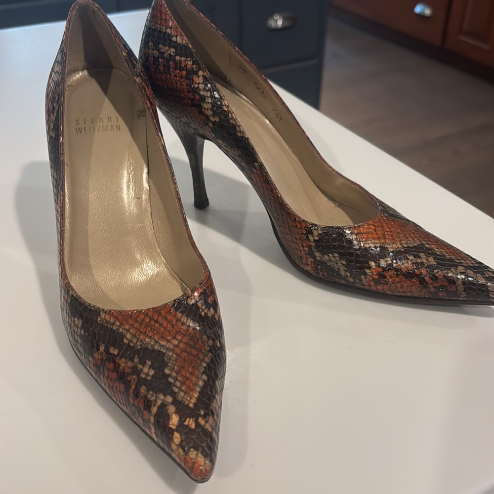 Stuart Weitzman Multicolor Snakeskin Heels - Picture 3 of 4